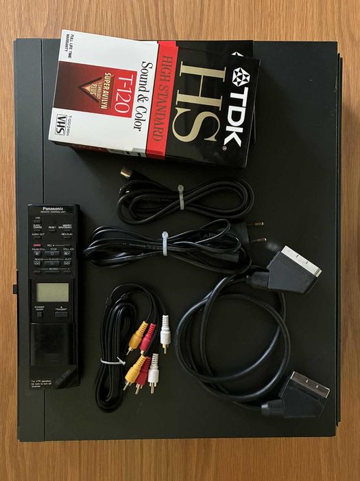 Videorecorder Panasonic NV-F65 hi-fi stereo vhs 4 head impecabil