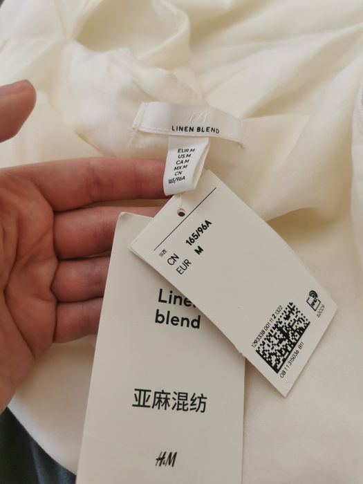 Платье бренда H&M