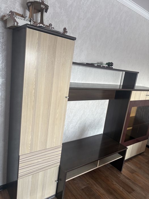 Продам стенку для зала