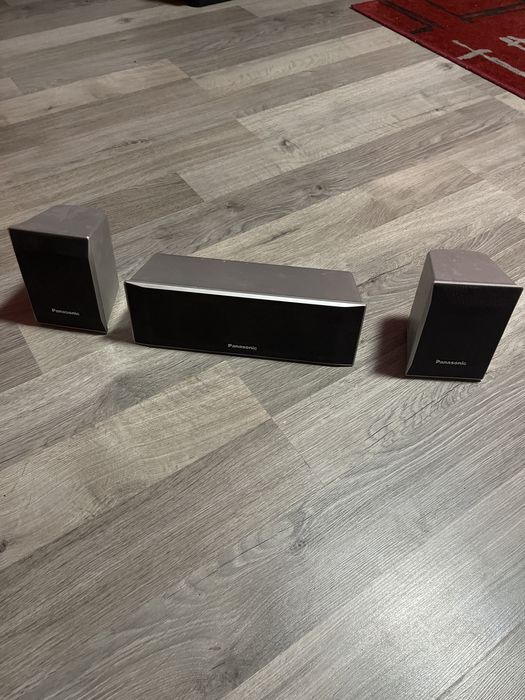 Vand set panasonic boxe se aud foarte bine preti negociabil
