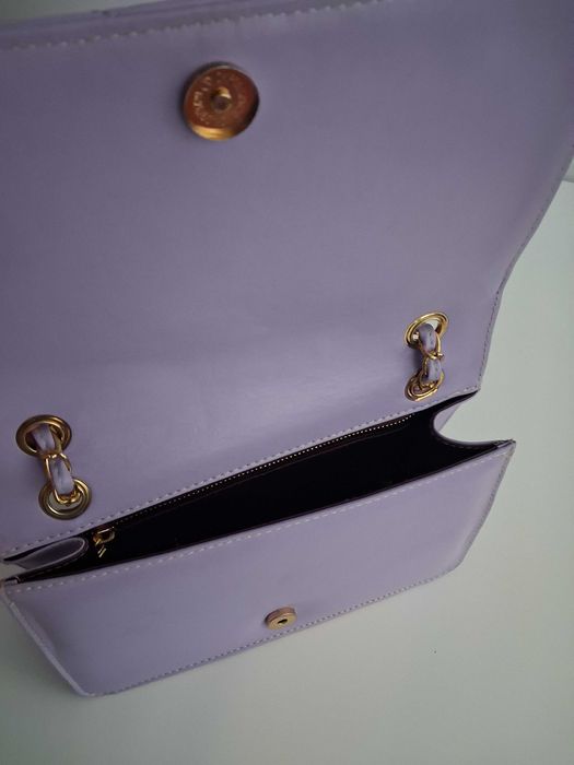 Лилава чанта на Primadonna