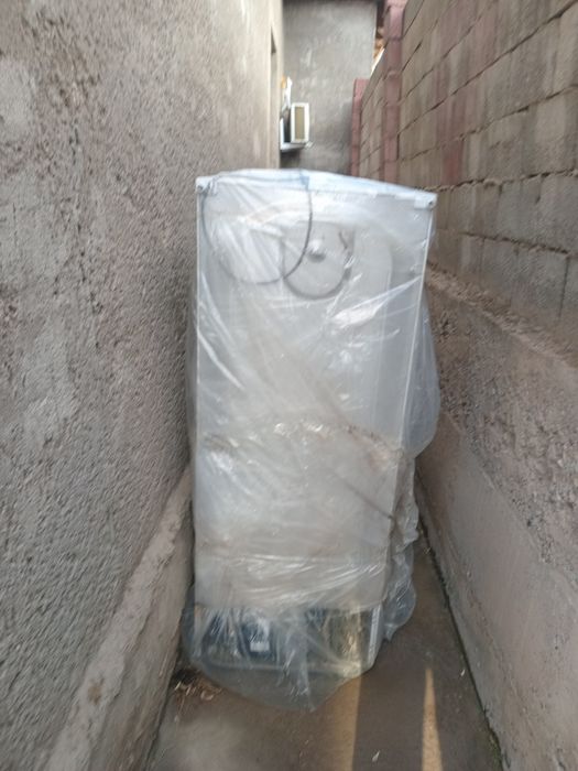 Продается холодильник