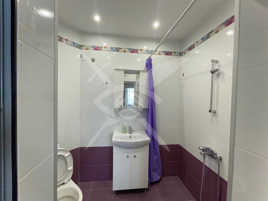 Тристаен апартамент в жк. Стрелбище №110659