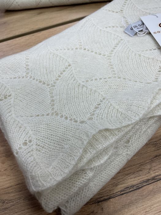 Шерстяные палантины