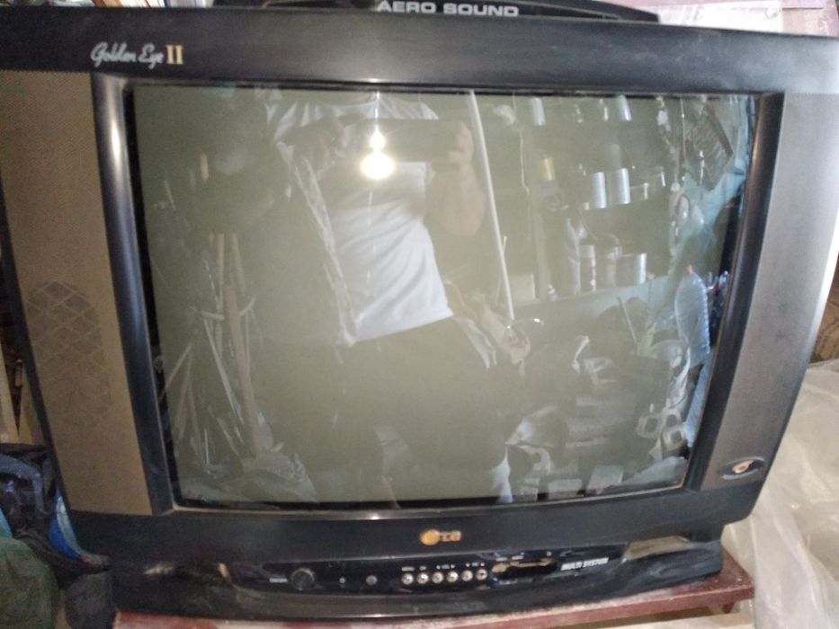 LG тел-р с тюнером 150000