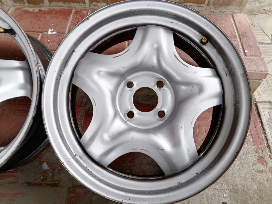 Продам диски Renault Sandero 6.5x16/4x100 D60.1 ET37
