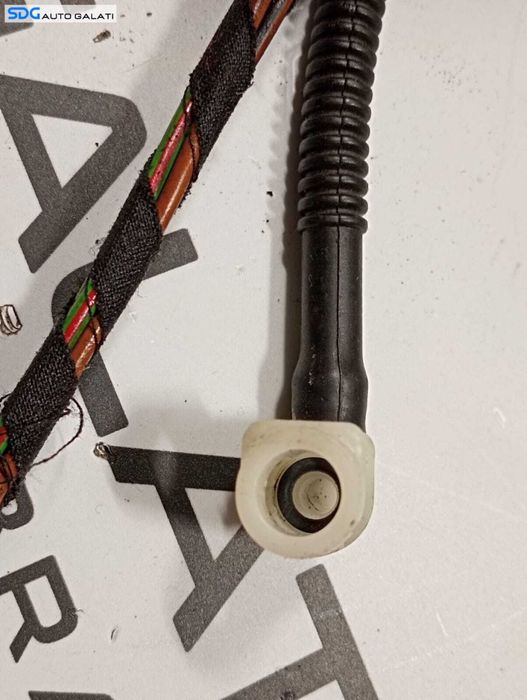 Cablaj Instalatie Electrica Dreapta Haion Haion Capota Portbagaj Volkswagen Golf 5 2004 - 2008 Cod 1K9971148 [M6706]