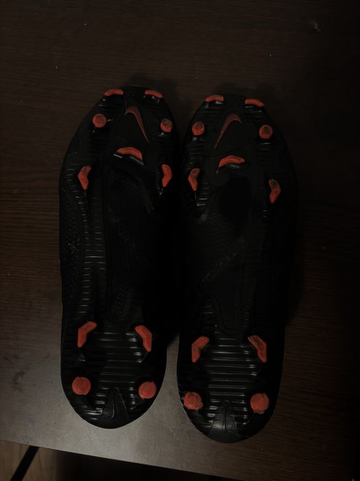 Ghete fotbal nike,marimea 45