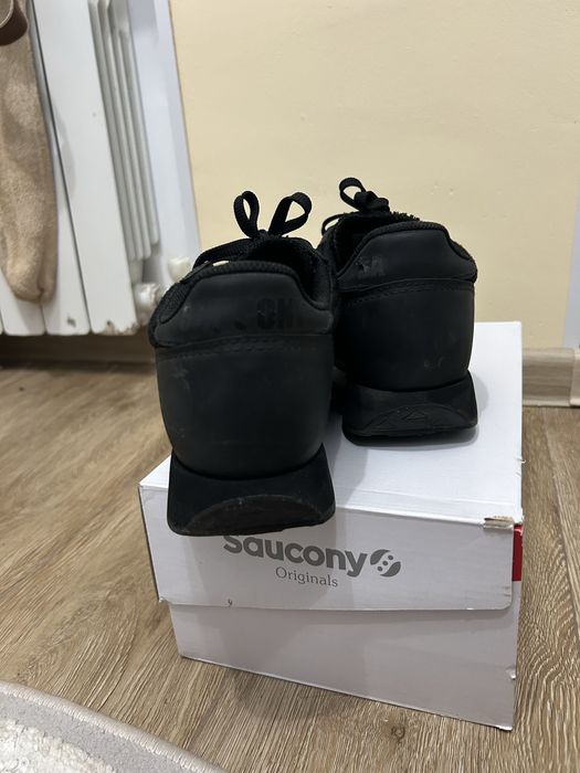 Продам мужскую обувь