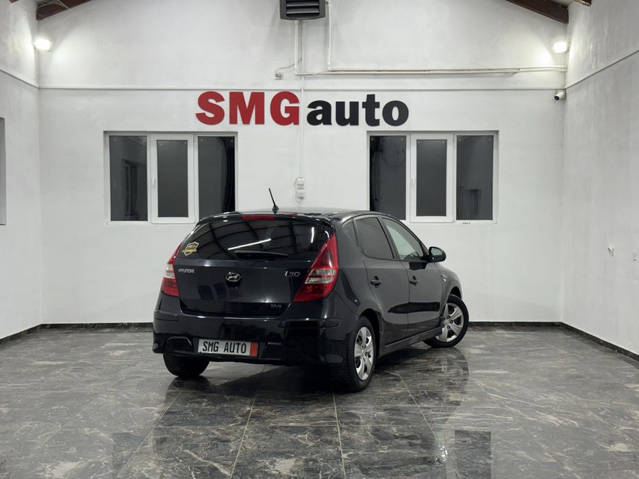 Hyundai I30 1.4 105 CP 11/2010 SE POATE IN RATE