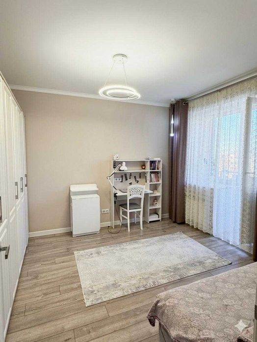 2-к ЖК Сатти-7 продам!