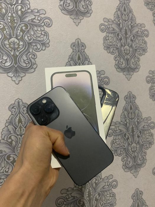 Продается IPhone 14 pro 256gb