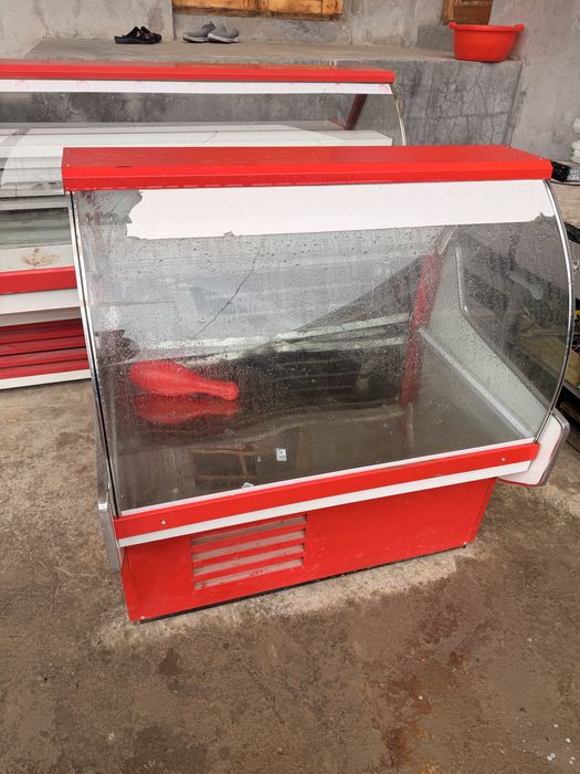 Vitrina xaladin sotiladi ishlashlari zor