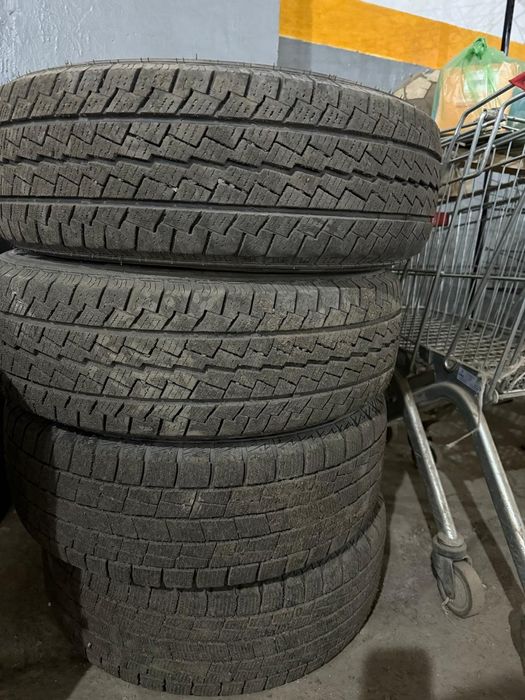 Автошина с диском