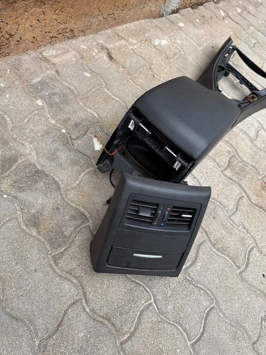 Подлакътник bmw e90/91