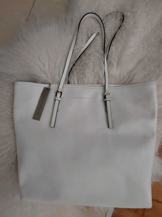 Coccinelle бял цвят