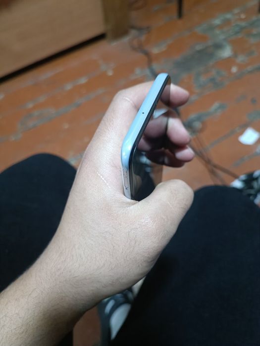 Samsung a50 sotiladi pul kere Arzonga bervoraman