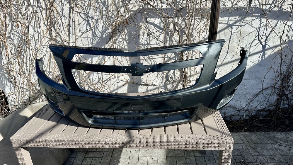 Chevrolet Cobalt передний бампер