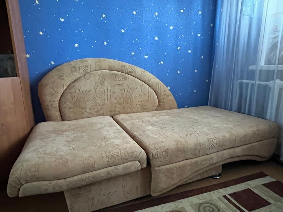 Продам подростковый диван