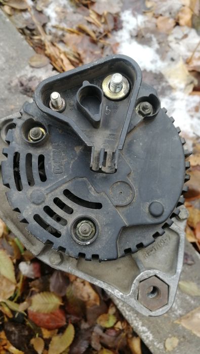 Генератор  на BMW