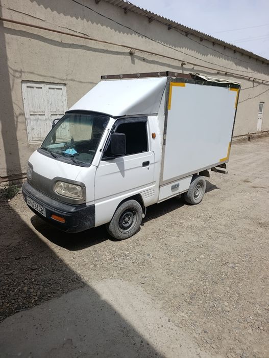 Labo sotiladi metanda