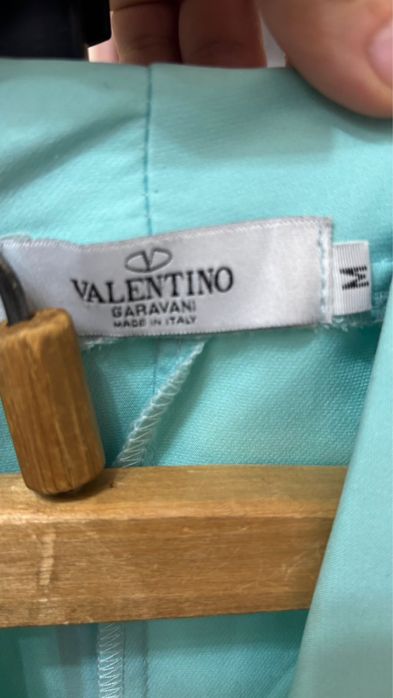 Продается женский пиджак