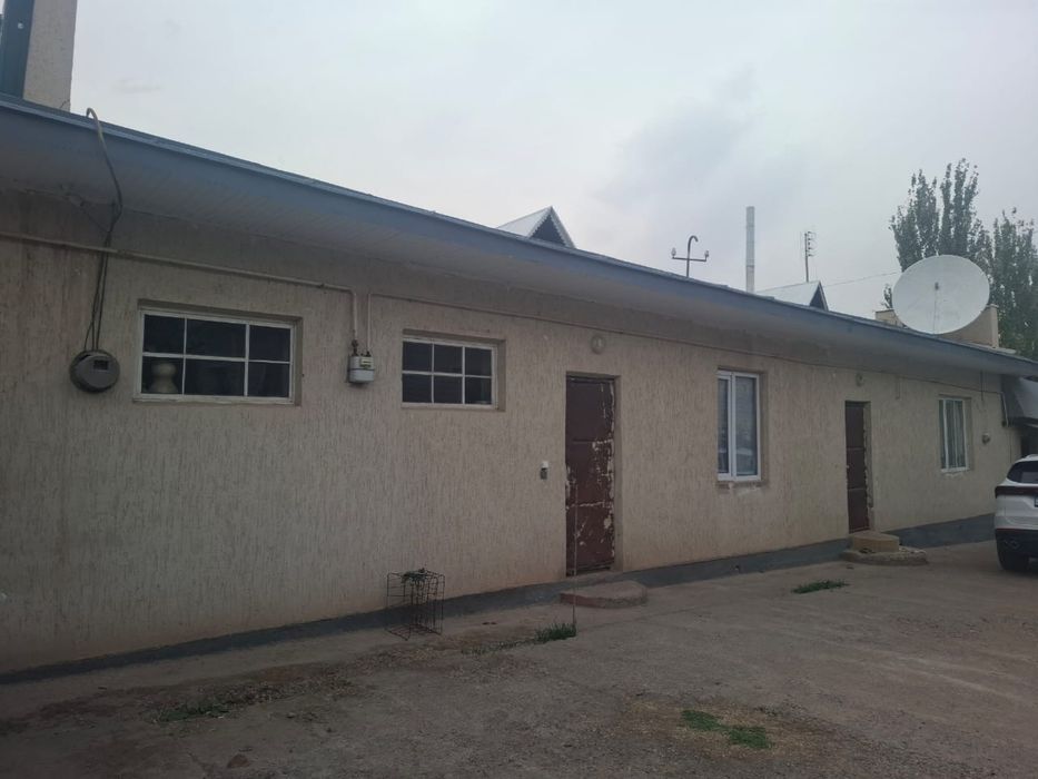 Үй сатылады (Рабат ауылы)