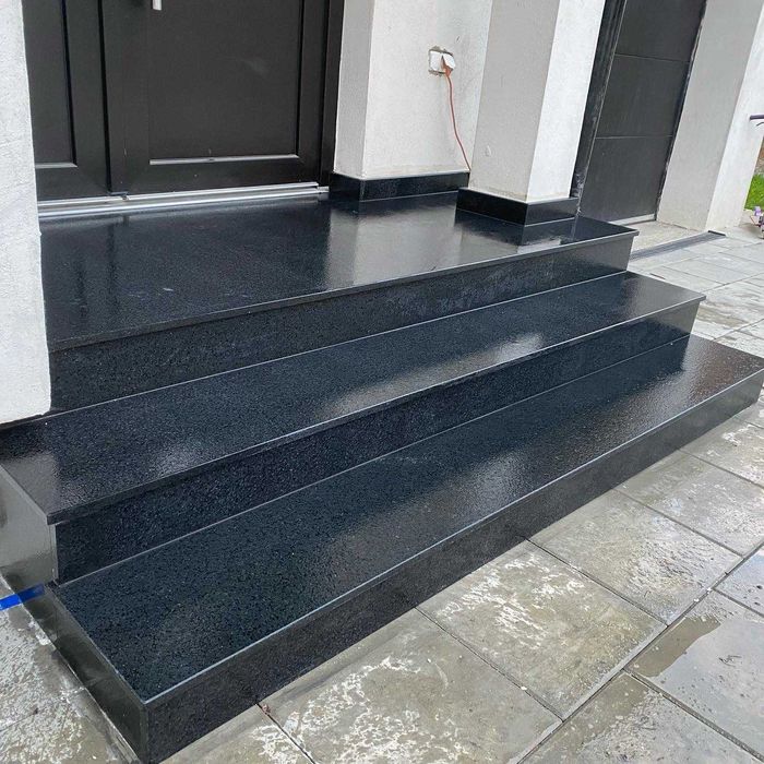 Granit si Marmura pentru scari exterioare