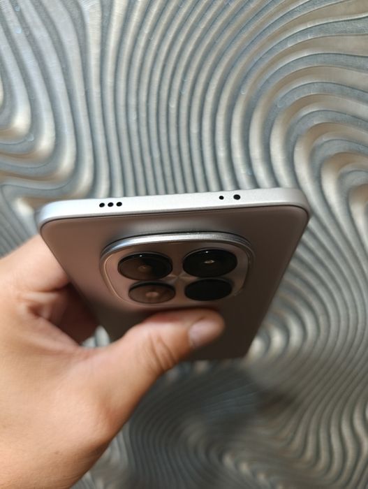 Redmi Note 15 Pro titanium