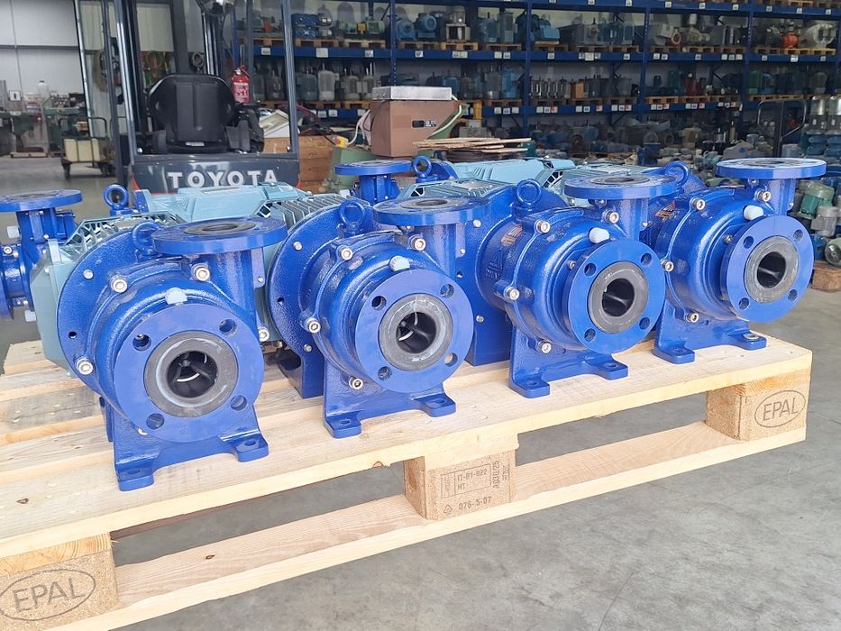 Магнитна помпа IWAKI