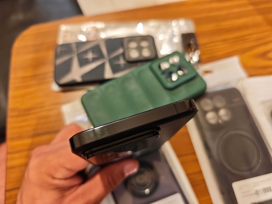 Xiaomi 14 5G 512GB 16GB RAM черен