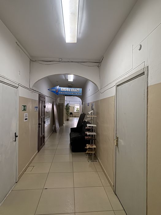 Продам здание 5 этажей.