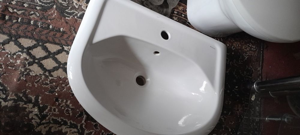 Унитаз керамин  .