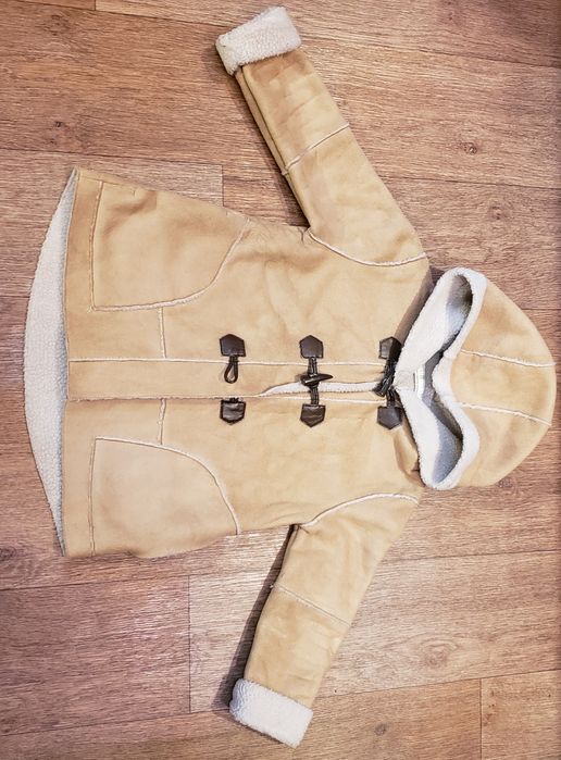 Пакет одежды на девочку 4-5 лет