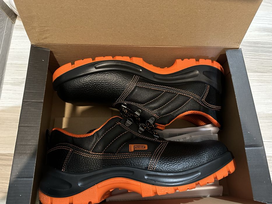 Работни обувки с бомбе Safety Panda