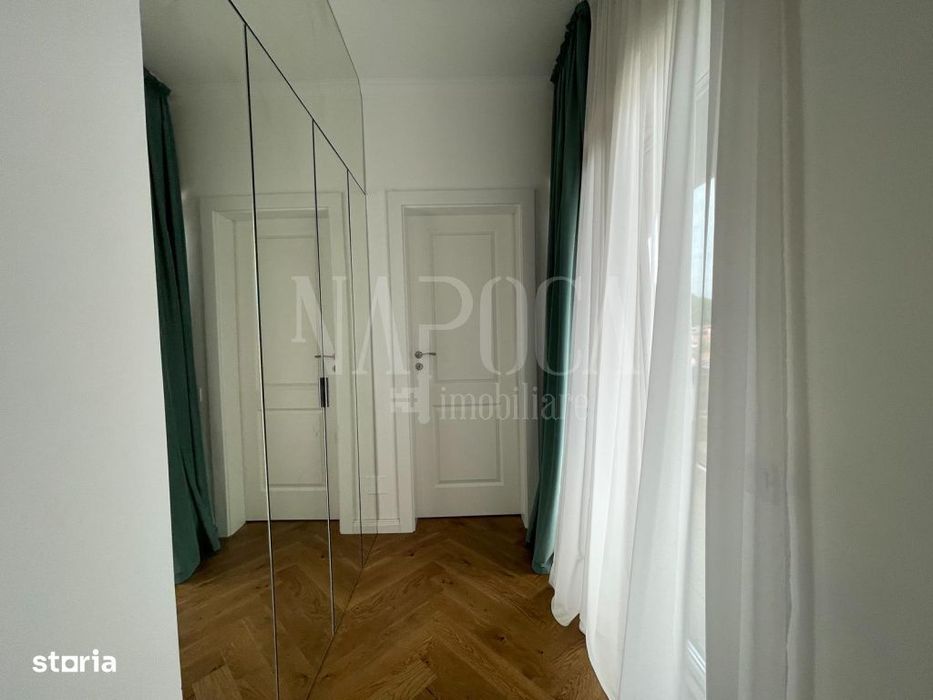 Casa 4 camere de vanzare in Floresti