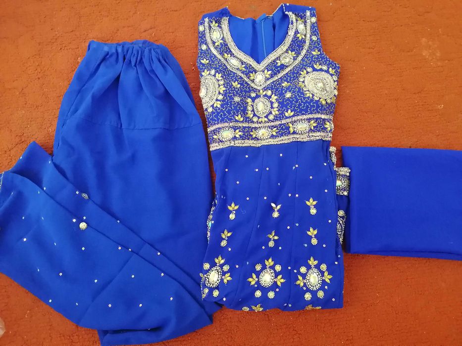 Продаются национальные платья