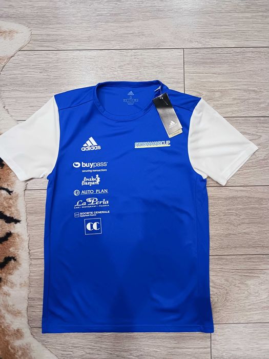 Оригинална нова юношеска тениска на Adidas