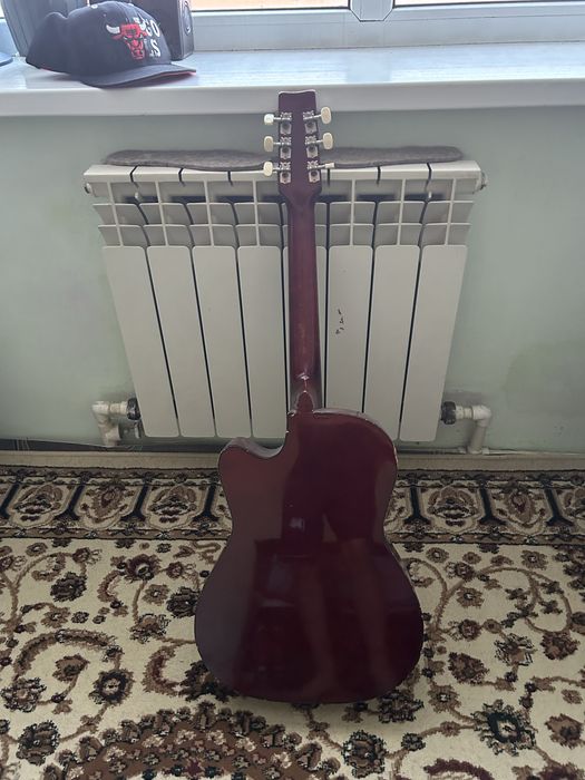 Гитара продается