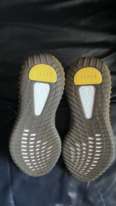 Papuci Yeezy350 Maro