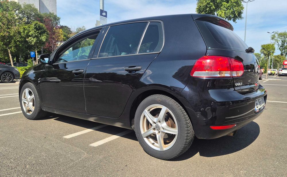 Volkswagen Golf 6 Hatchback, 1.6 TDI, 105 CP, Diesel, un singur proprietar