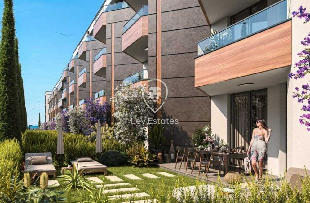 Продава се Двустаен апартамент в Бургас, Сарафово - 69 кв.м за 1390 €/кв.м - Снимка #3