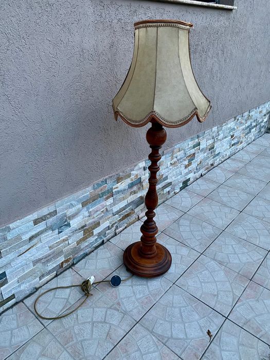 Deosebita lampa-mahon-abajur piele-Belgia