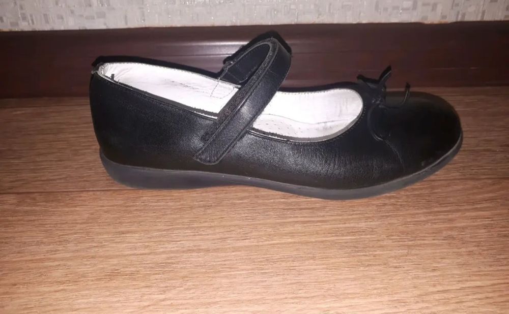 Туфли школьные для девочки