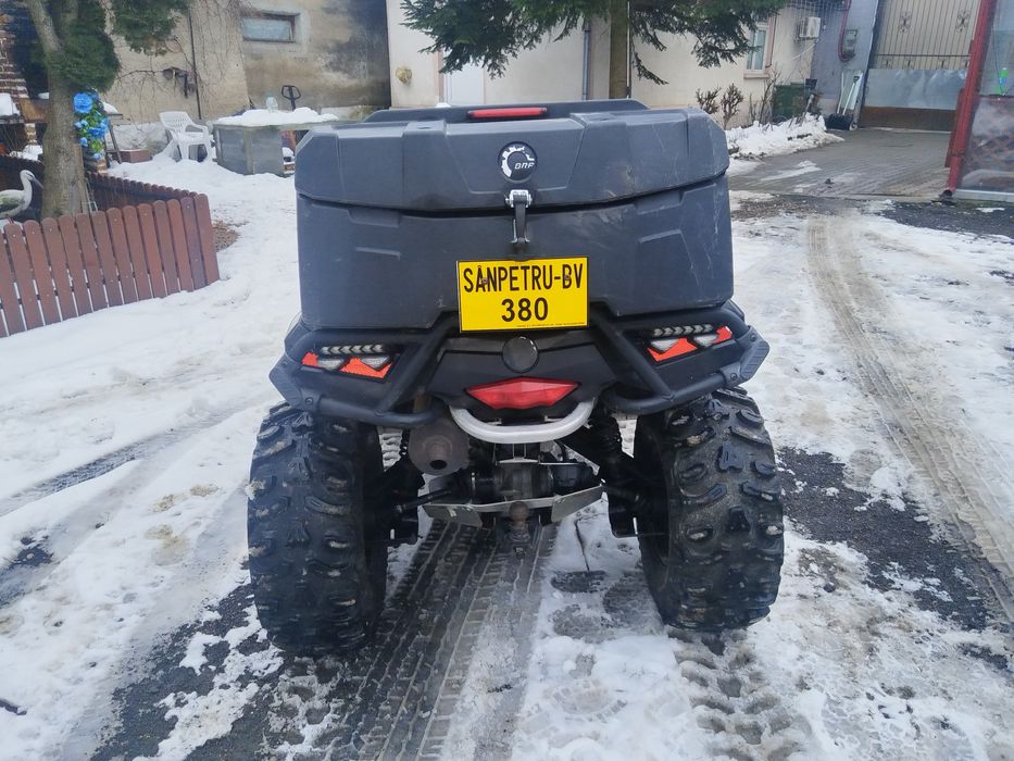 Vând schimb Can am 650 outlander xt max