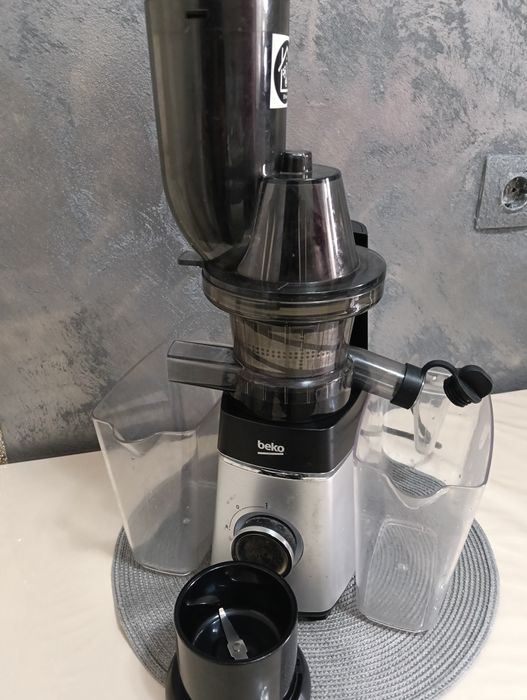 Storcător beko fructe și legume