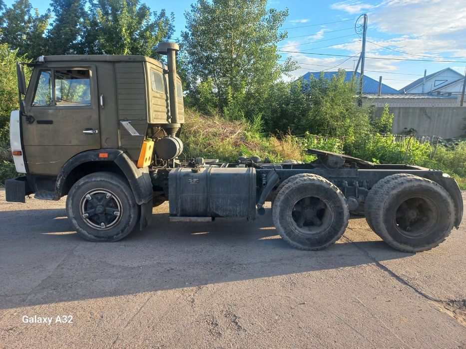 Продам Камаз тягач
