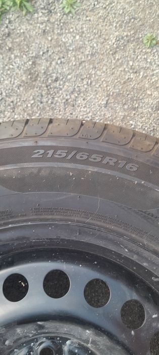 продам запаску 215×65× 16