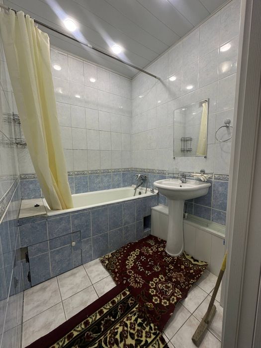 3 xonali uy sotiladi