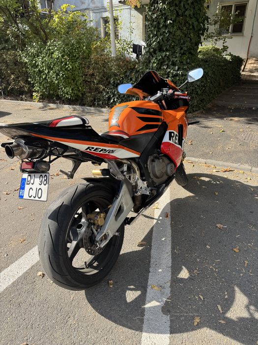 Vand Honda cbr 600rr